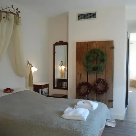 Vaela Cultural Hotel